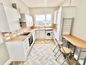 Photo 27- click for photo gallery